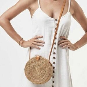 NWT Round woven canteen boho crossbody